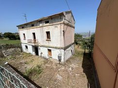 Rustico/Casale in Residenziale