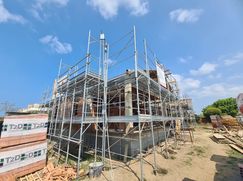 Casa Bi/Trifamiliare in Residenziale