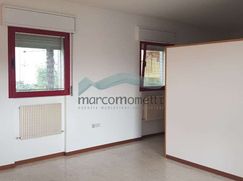 Ufficio in Commerciale