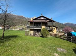 Casa Bi/Trifamiliare in Residenziale