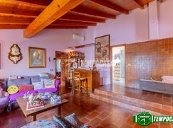 Casa Bi/Trifamiliare in Residenziale