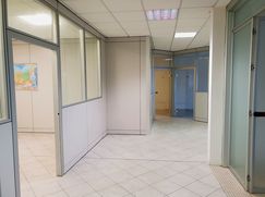 Ufficio in Commerciale