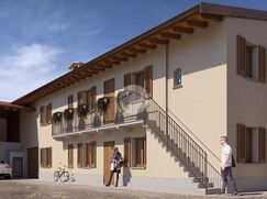 Casa Bi/Trifamiliare in Residenziale
