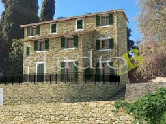 Rustico/Casale in Residenziale