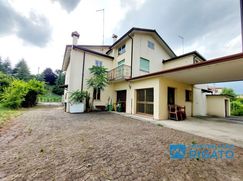 Casa indipendente in Residenziale