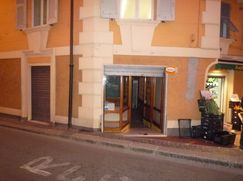 Negozio/Locale commerciale in Commerciale