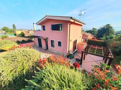 Villa in Residenziale