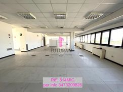 Ufficio in Commerciale
