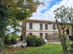 Rustico/Casale in Residenziale
