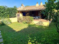 Casa Bi/Trifamiliare in Residenziale