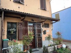 Casa Bi/Trifamiliare in Residenziale