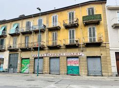 Negozio/Locale commerciale in Commerciale