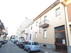Casa Bi/Trifamiliare in Residenziale