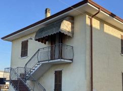 Casa indipendente in Residenziale