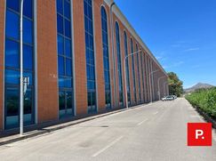 Ufficio in Commerciale