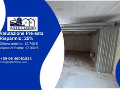Box/posto auto in Residenziale
