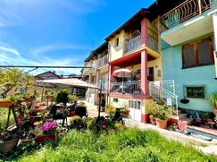 Casa Bi/Trifamiliare in Residenziale