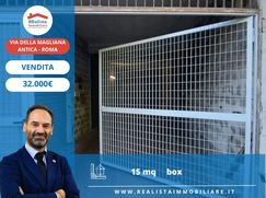 Box/posto auto in Residenziale