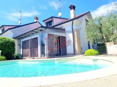 Villa in Residenziale