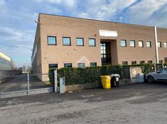 Capannone in Commerciale
