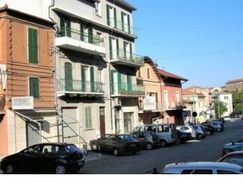 Negozio/Locale commerciale in Commerciale