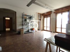 Ufficio in Commerciale