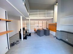 Negozio/Locale commerciale in Commerciale