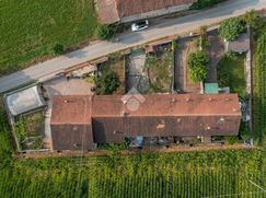 Casa Bi/Trifamiliare in Residenziale