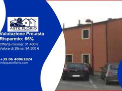 Negozio/Locale commerciale in Commerciale
