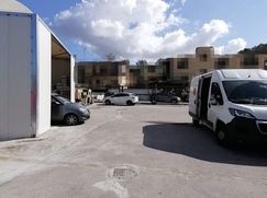 Negozio/Locale commerciale in Commerciale