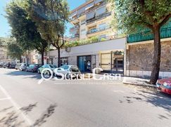 Negozio/Locale commerciale in Commerciale