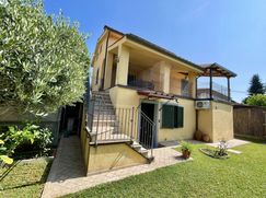 Villa in Residenziale