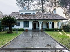 Villa in Residenziale