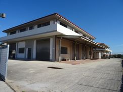 Negozio/Locale commerciale in Commerciale