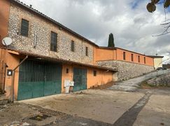 Negozio/Locale commerciale in Commerciale