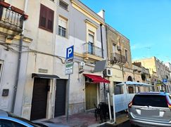 Negozio/Locale commerciale in Commerciale