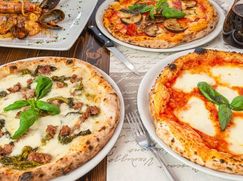 Attività/Licenza (con o senza mura) in Commerciale