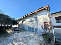 Capannone in Commerciale