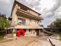 Casa indipendente in Residenziale