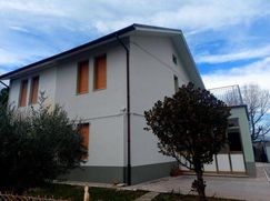 Casa Bi/Trifamiliare in Residenziale