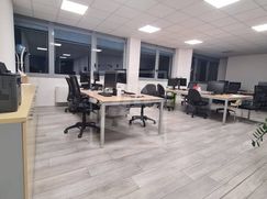 Ufficio in Commerciale