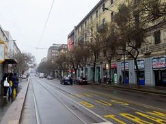 Attività/Licenza (con o senza mura) in Commerciale