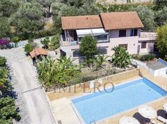 Villa in Residenziale