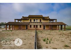 Casa Bi/Trifamiliare in Residenziale