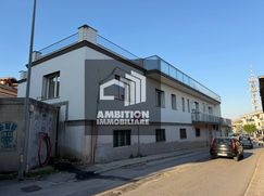 Ufficio in Commerciale