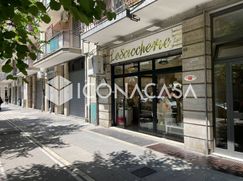 Negozio/Locale commerciale in Commerciale