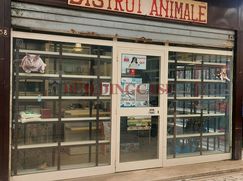 Negozio/Locale commerciale in Commerciale