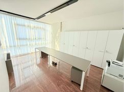 Ufficio in Commerciale