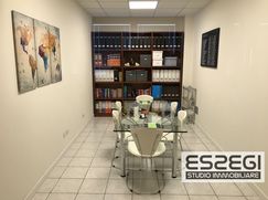 Ufficio in Commerciale