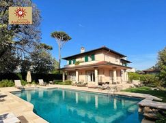 Villa in Residenziale